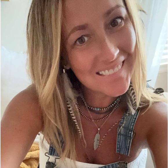 Meet your Posher, Teri - Picture 1 of 1